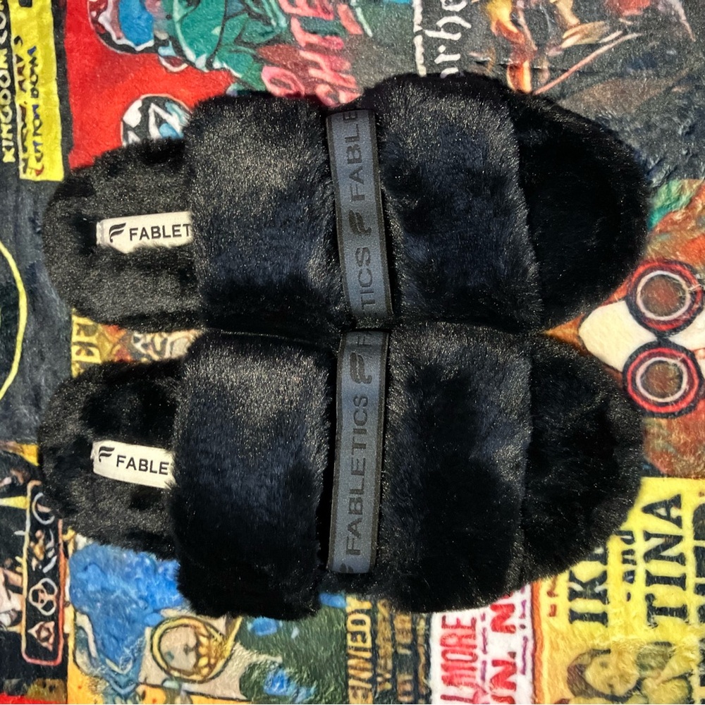 FABLETICS SNUG STRAP SLIPPER - Picture 2 of 7